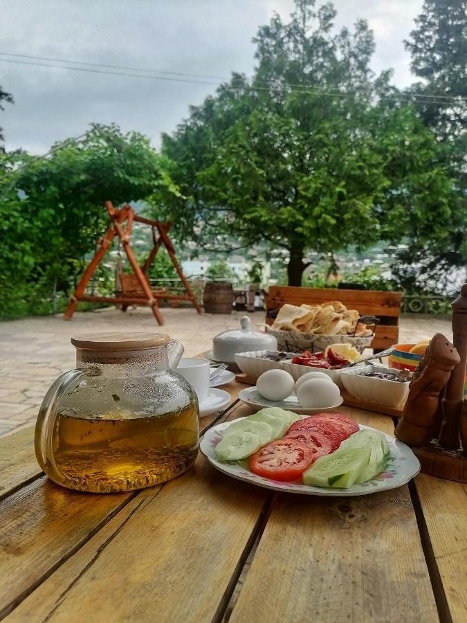 Elegaya Guest House إيجيفان المظهر الخارجي الصورة