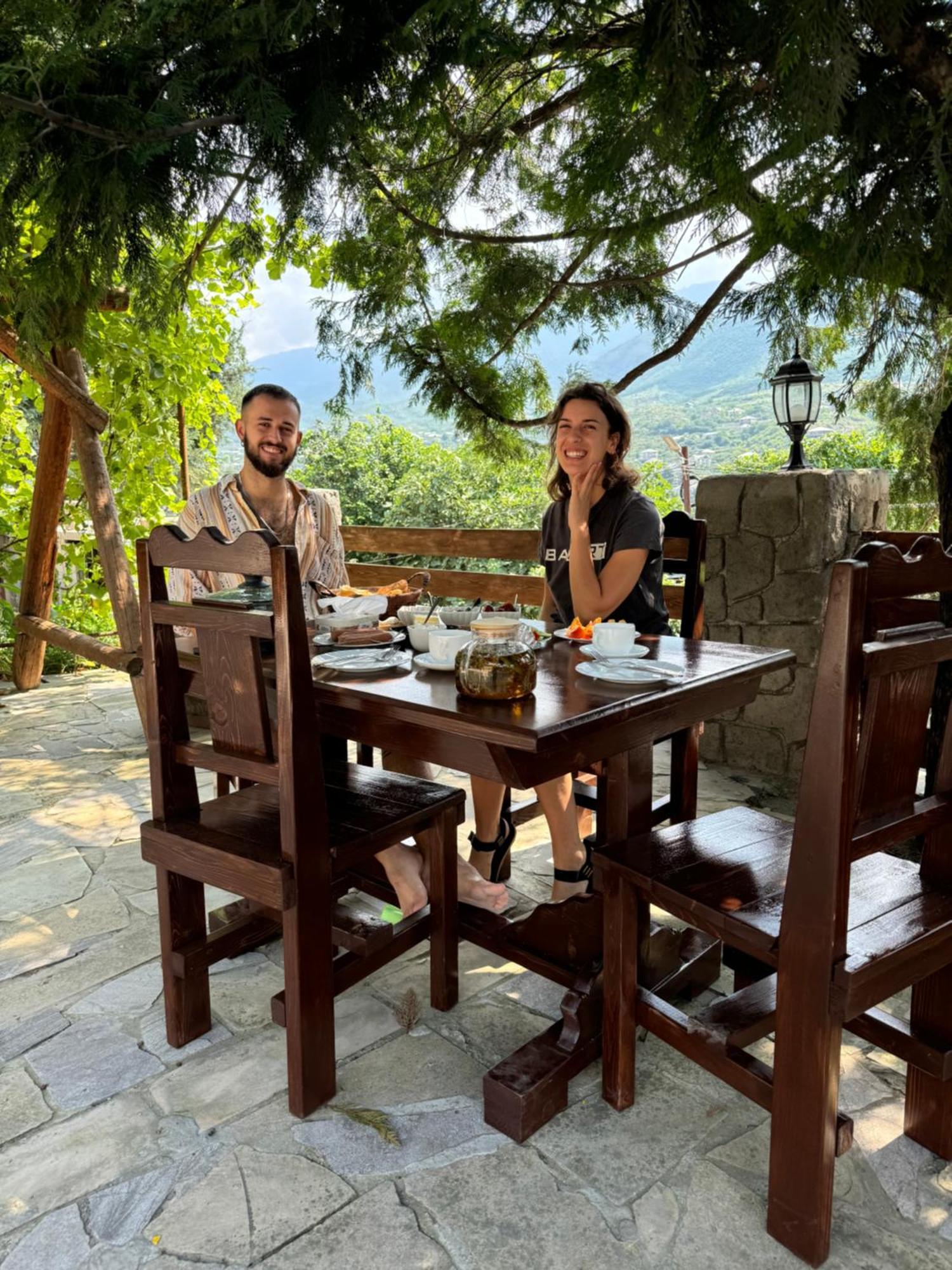 Elegaya Guest House إيجيفان المظهر الخارجي الصورة